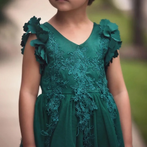 Girls Size 7 Green Dress - Picture 5 of 6